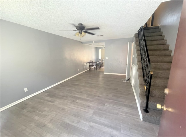 2227 N Broadway