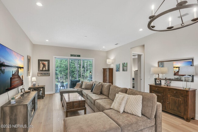 Photo - 158 Liberty Bell Rd