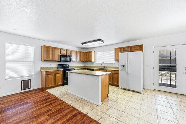 Photo - 2899 W White Canyon Rd