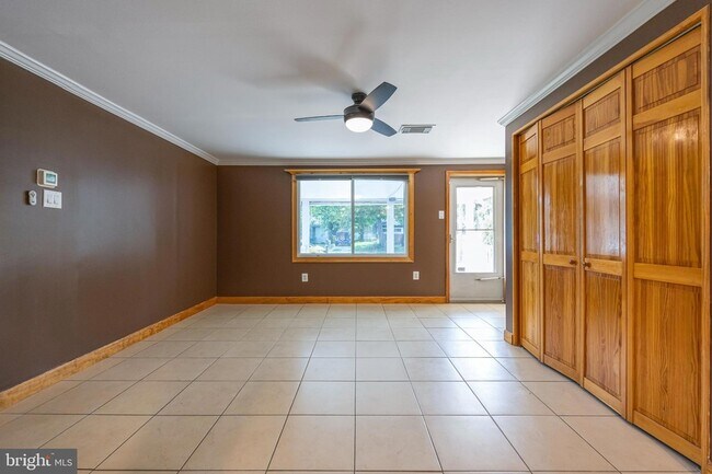 Photo - 224 Glen Rd House