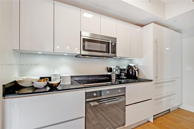 Photo - 1010 Brickell Ave Unit 3105