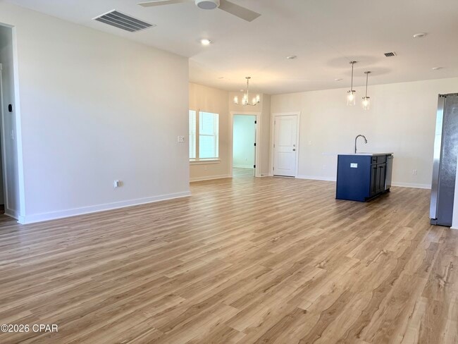 Photo - 2315 Discovery Loop