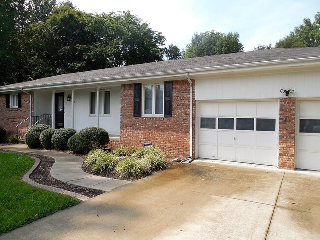 Photo - Midtown Ranch House