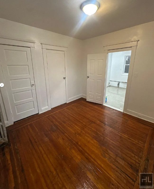 Photo - EASTCHESTER ROAD, BRONX Unit 2F