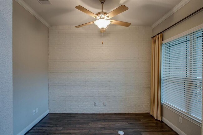 Photo - 820 Anahuac Dr Casa