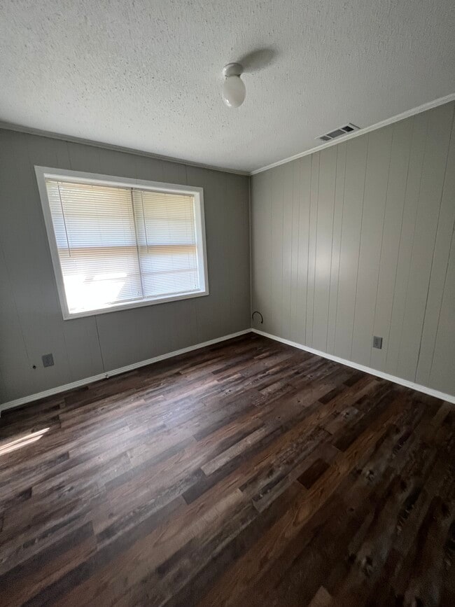 Photo - 3984 Liberty Rd