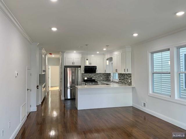 Photo - 231 Cleveland Ave Unidad 1F+G