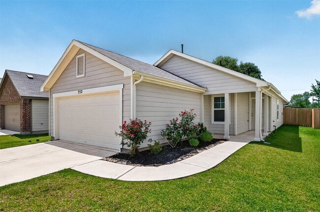 Building Photo - 252 Laura Leigh Ln