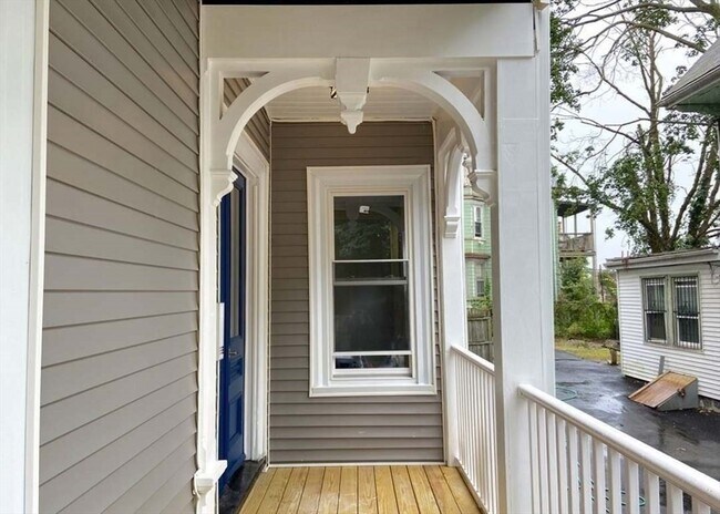 Photo - 13 Schuyler St Unidad 2