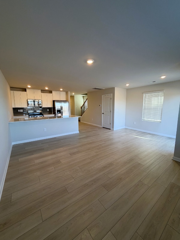 Photo - 401 Mopar Ln