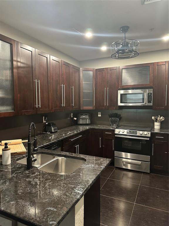 Building Photo - 4331 SW 160th Ave Rental