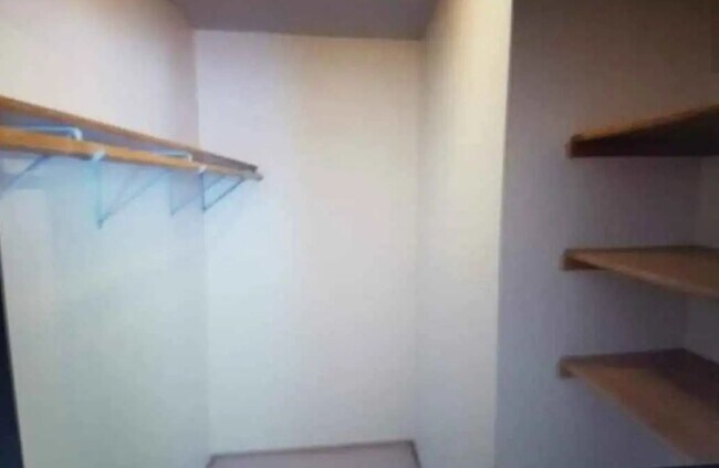 Photo - 2425 Bostrom Ct