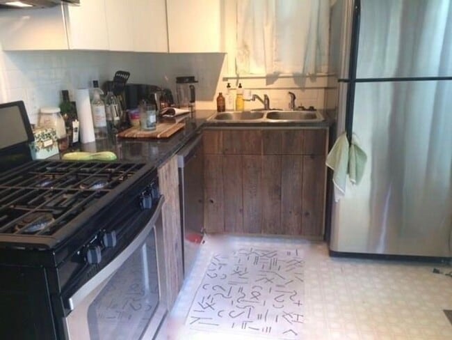 Photo - Charming 1 Bedroom in Hancock Unit #B