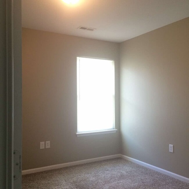 Photo - 613 W Market St