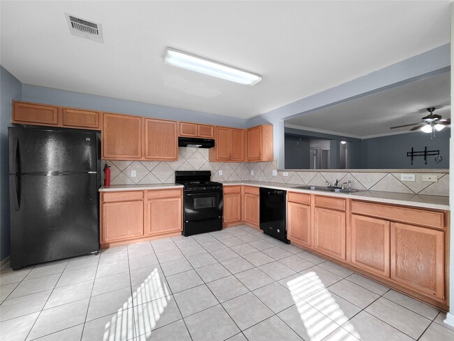 Building Photo - 4206 Wayside Stream Ln