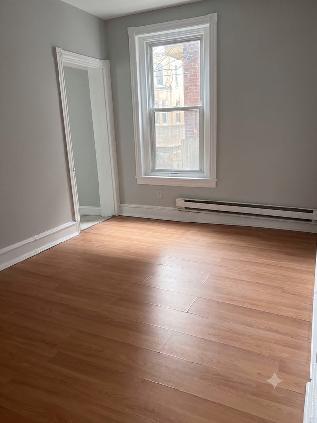 Photo - 53 W Logan St Unit 3