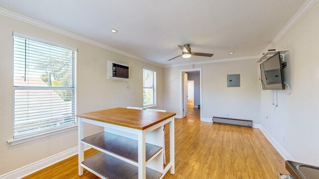 Photo - 1133 Edwards St Unit E