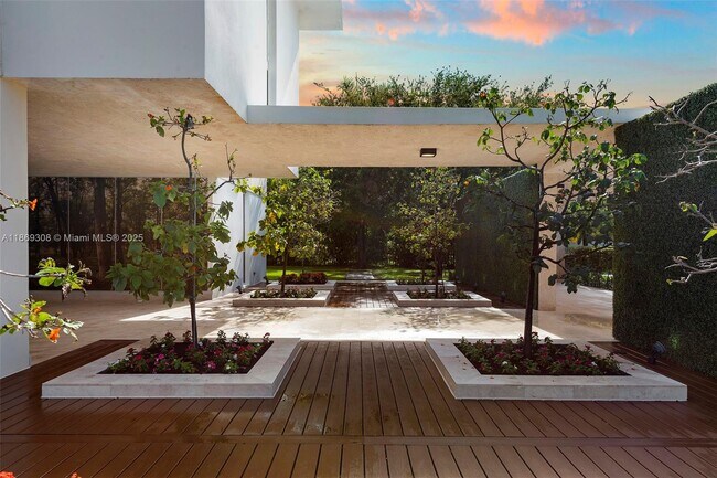 Photo - 7450 SW 102nd St