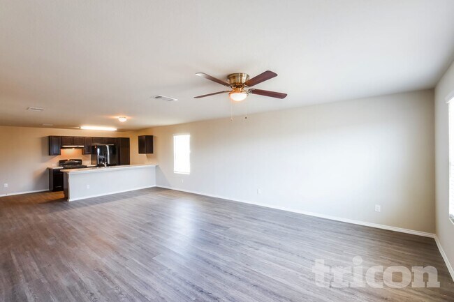 Photo - 9706 Marbach Hl