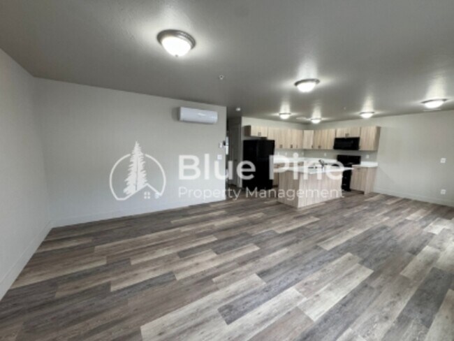 3570 Colt Cir Unidad 1