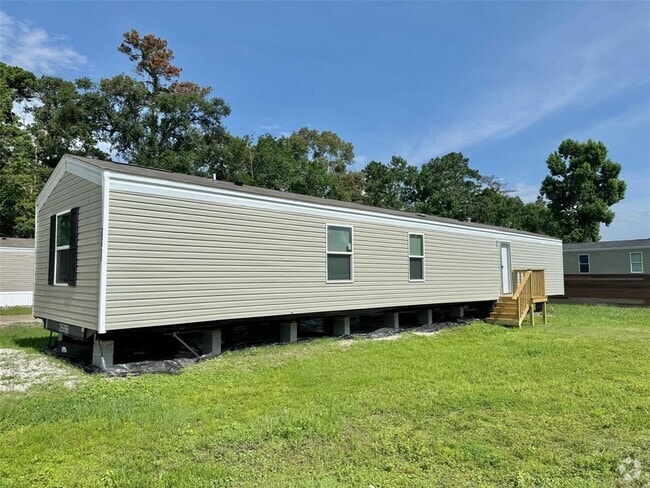 Building Photo - 20452 Vick Dr Rental