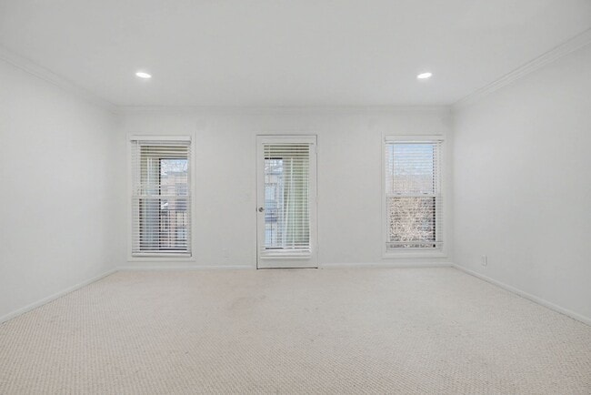 Photo - 116 Harding Pl