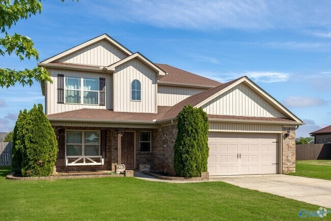 Building Photo - 214 Briar Crest Rd Rental