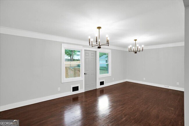 Photo - 2271 Cresta Dr