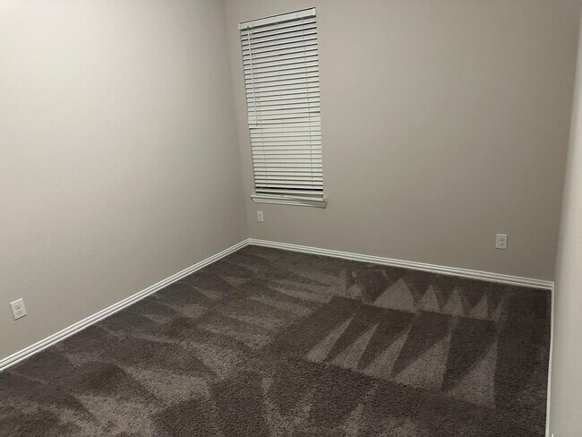 Photo - 2209 Windy Grove Dr