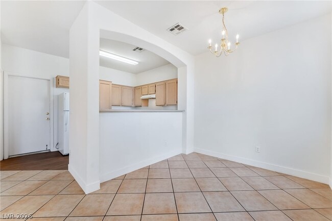 Photo - 1310 Dusty Creek St
