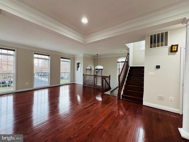 Building Photo - 25550 Oak Medley Terrace