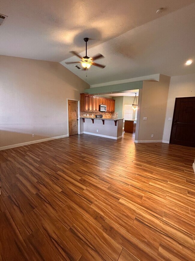 Photo - Nice house for rent in Farmersville