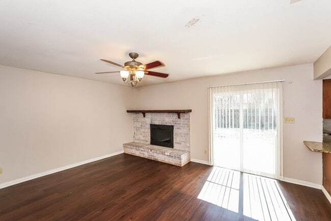 3009 Joymeadow Dr