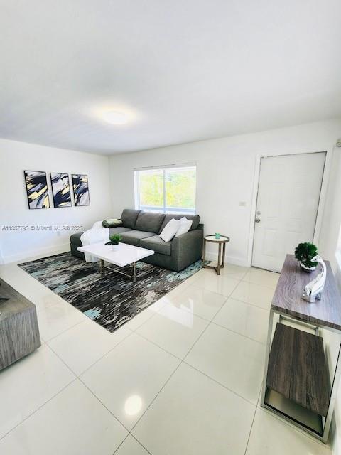 Photo - 1030 NE 80th St Unit 4