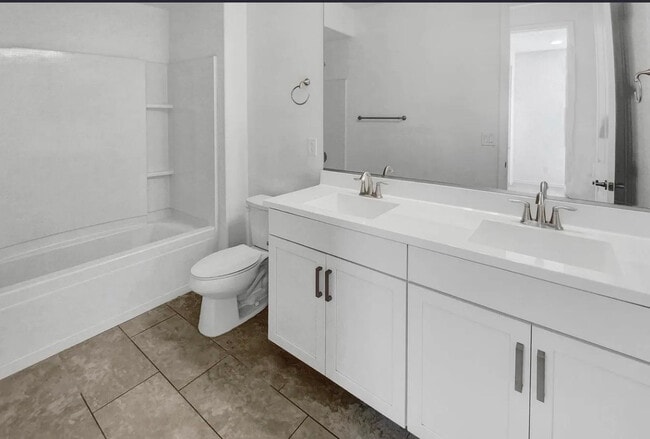 Photo - 6418 W Mark Ln