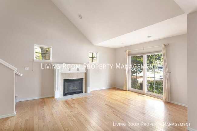 Photo - 1602 NE Glisan St