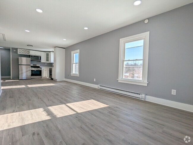 Building Photo - 15 Main St Unit 2 Rental