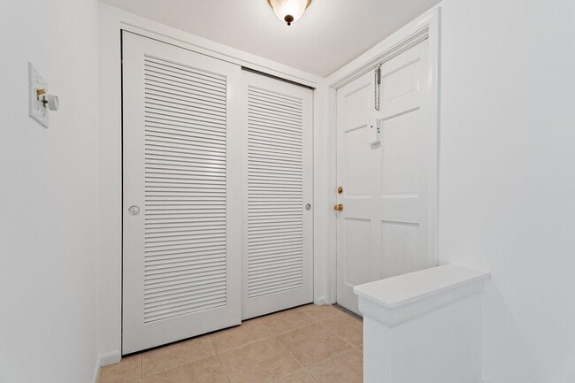 Photo - 5570 Tamberlane Cir Unit 131