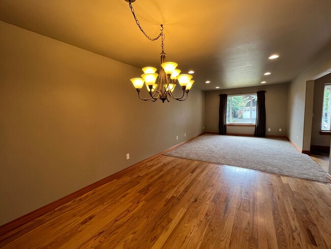 Photo - 1661 Fruitland Dr