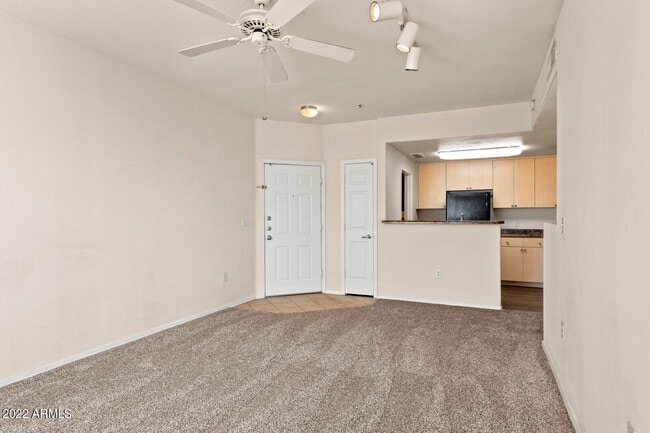 Photo - 18416 N Cave Creek Rd Unit 2038