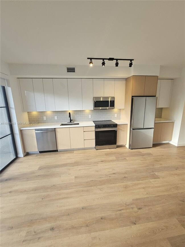 Photo - 1650 NE 124th St Unit 246