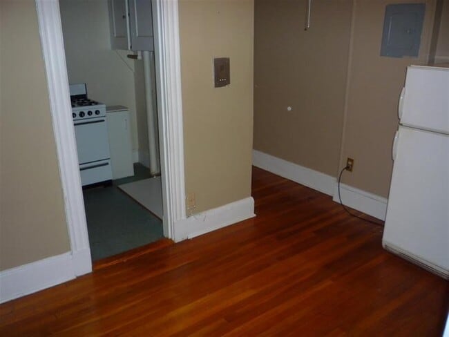 Photo - 6 Agassiz St Unit 3