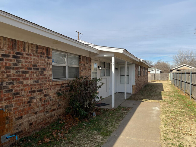 Photo - 4810 66th St Townhome