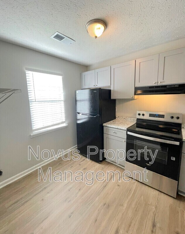 Photo - 765 South St