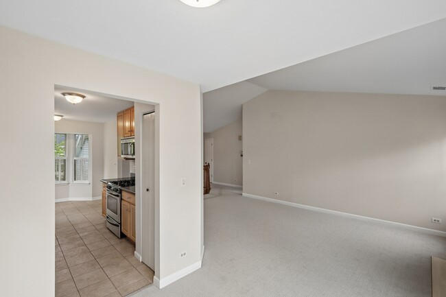 Photo - 1242 S Wellington Ct