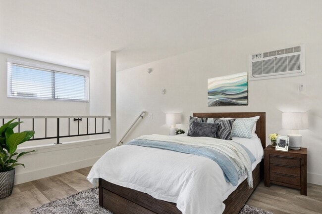 Woodcliff Apartments