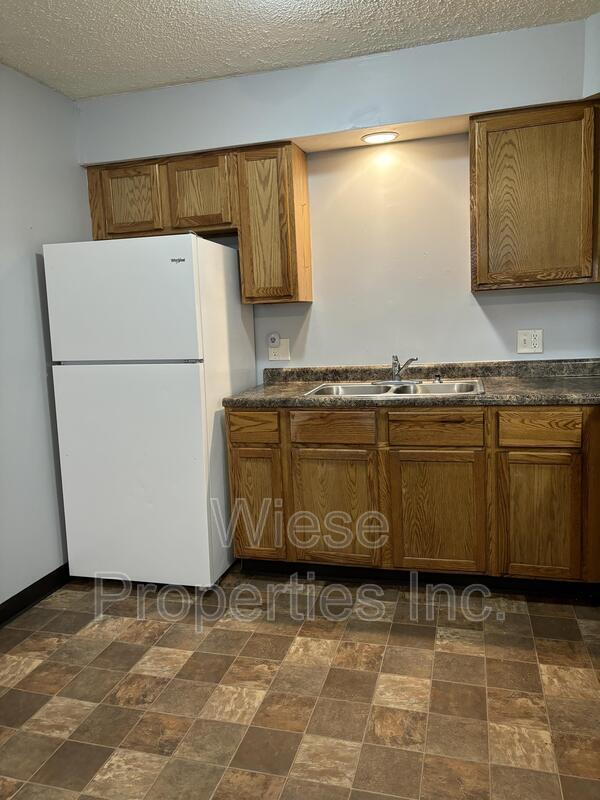 Photo - 2110 Bradley Ct