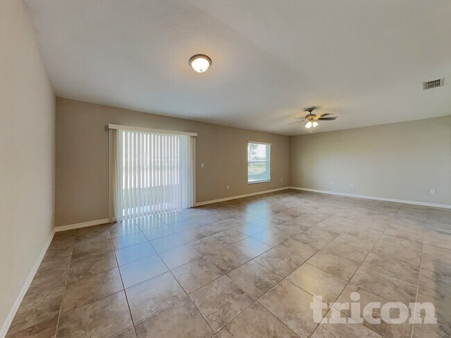 Photo - 1616 Broad Winged Hawk Dr