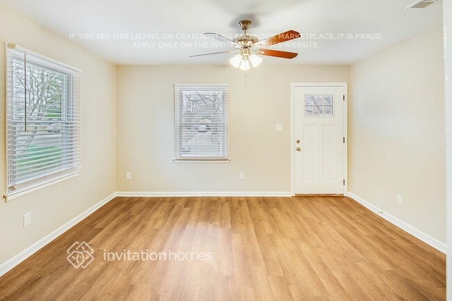 Photo - 9924 Starwood Dr