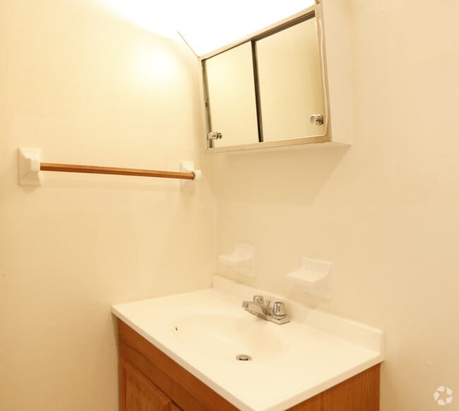 1BR/1BA -680SF